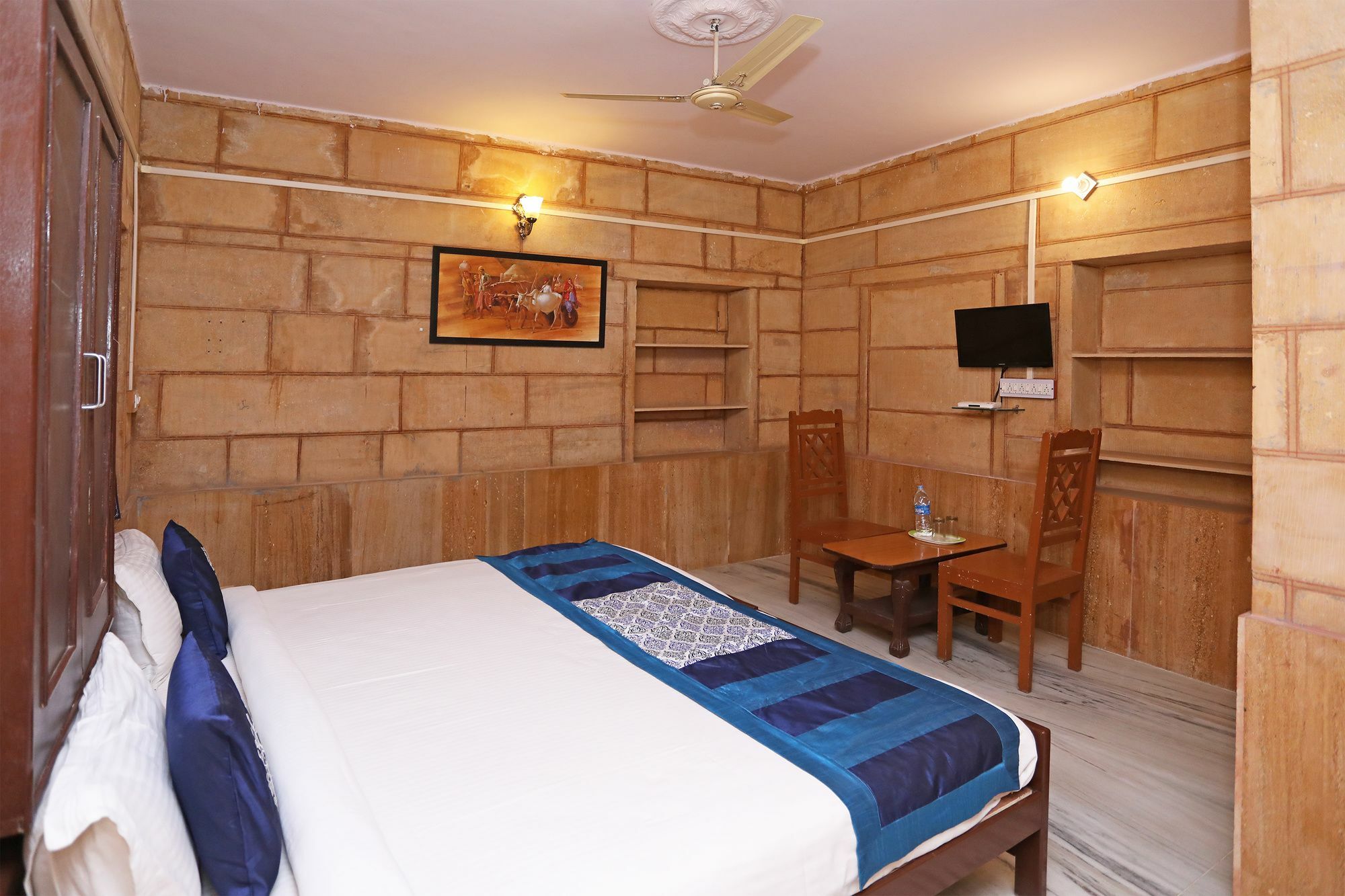 Oyo Townhouse 028 Corporate Suite Noida Esterno foto