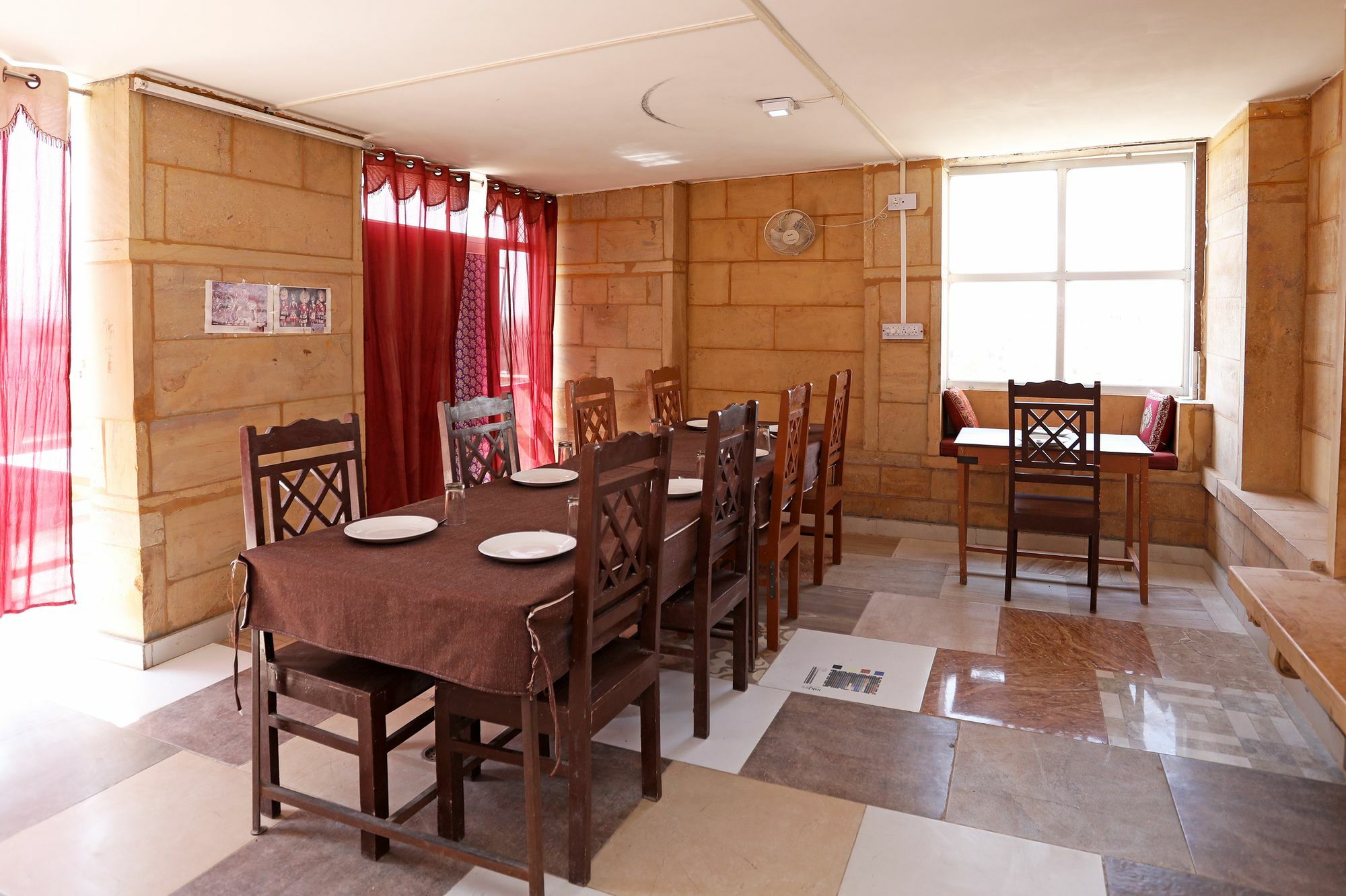 Oyo Townhouse 028 Corporate Suite Noida Esterno foto
